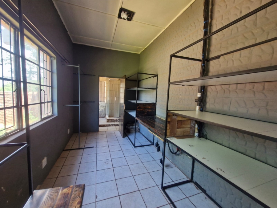 4 Bedroom Property for Sale in Kathu Northern Cape